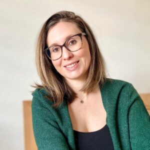 Photo portrait de la thérapeute Estefania Morais.